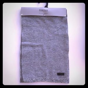 NWT Kenneth Cole Reaction Scarf - Gray